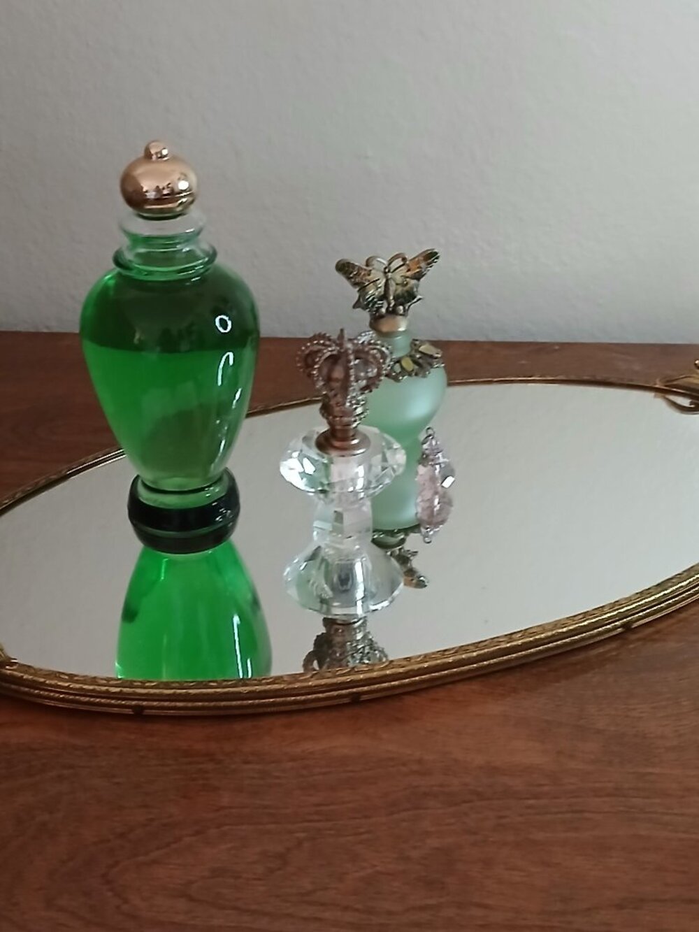 Vintage Ornate Floral & Leaf Motif Hollywood Regency Mirrored Vanity Tray